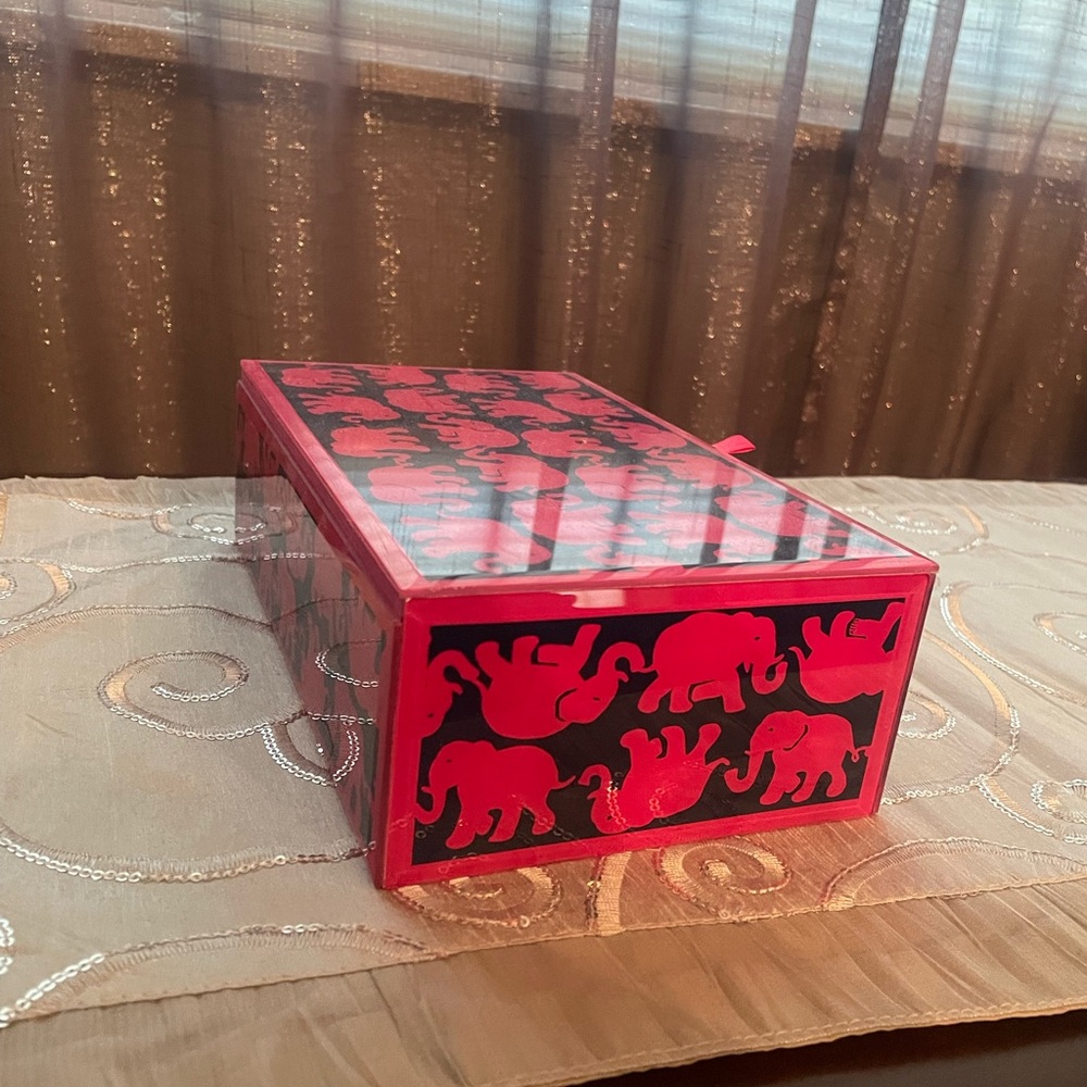 Lilly Pulitzer jewelry box